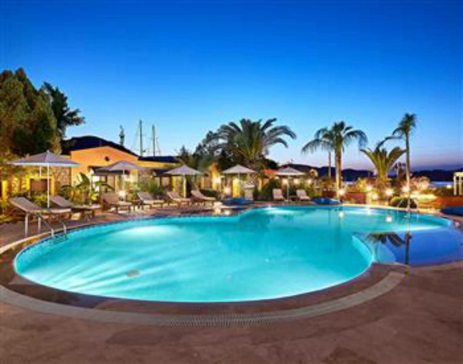 Fi Light Solto Boutique Beach Hotel Selimiye  Ngoại thất bức ảnh